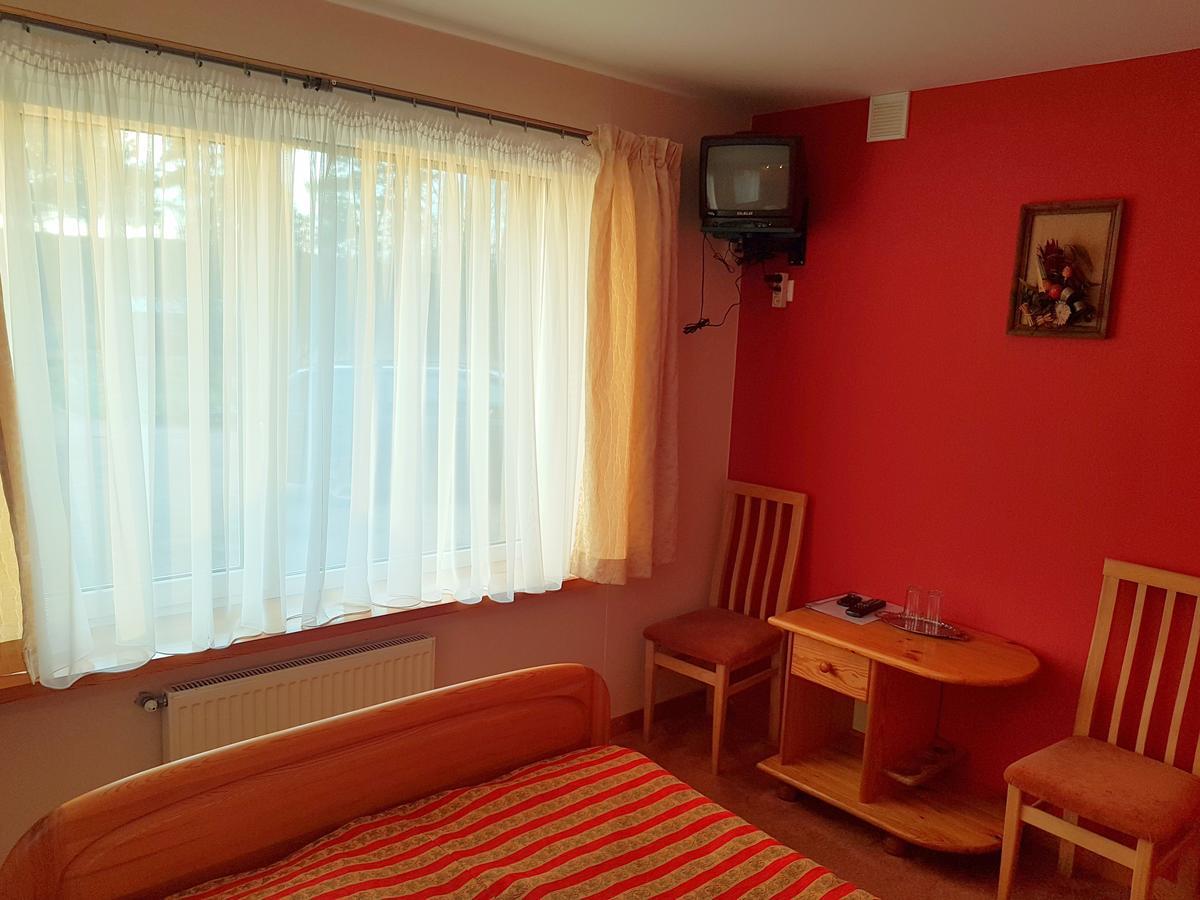 Motel Piligrimo Uzeiga Kadares Exterior foto